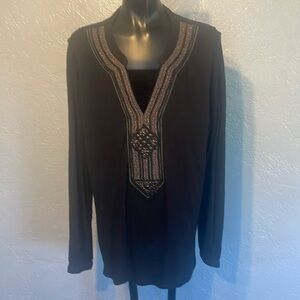 Lucky brand extra large cotton top with embroidered cables in front